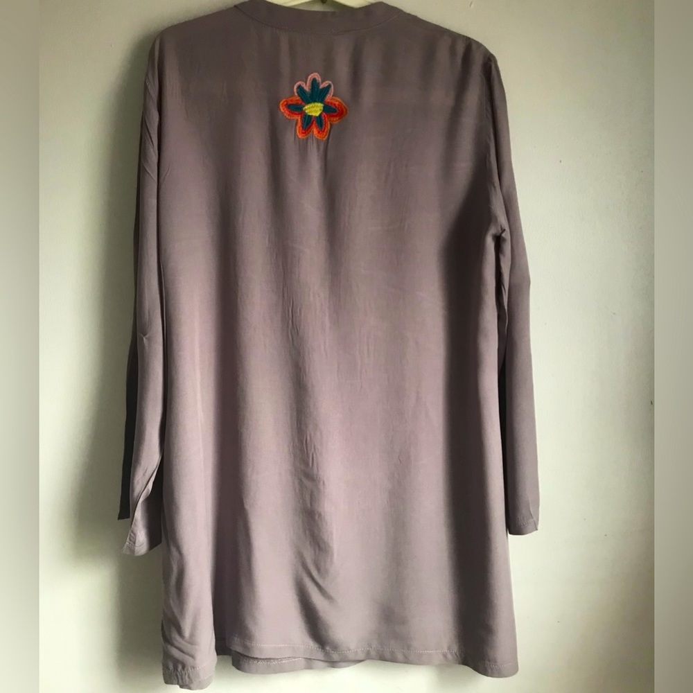 LUNA MOON Embroidered Tunic Top - Picture 6 of 10